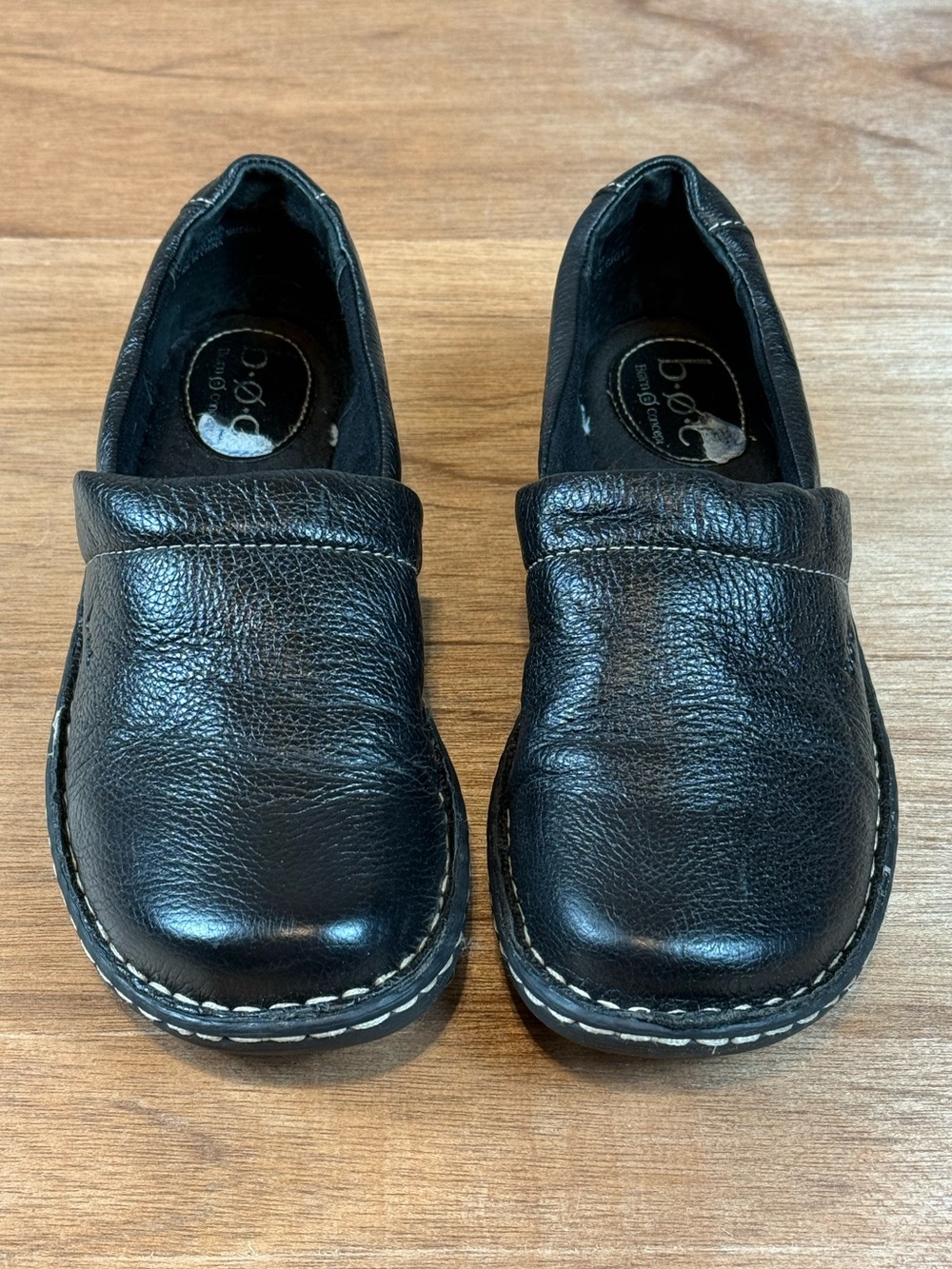 b.o.c. Born Concept Black Leather Slip On Clogs Size 7.5M